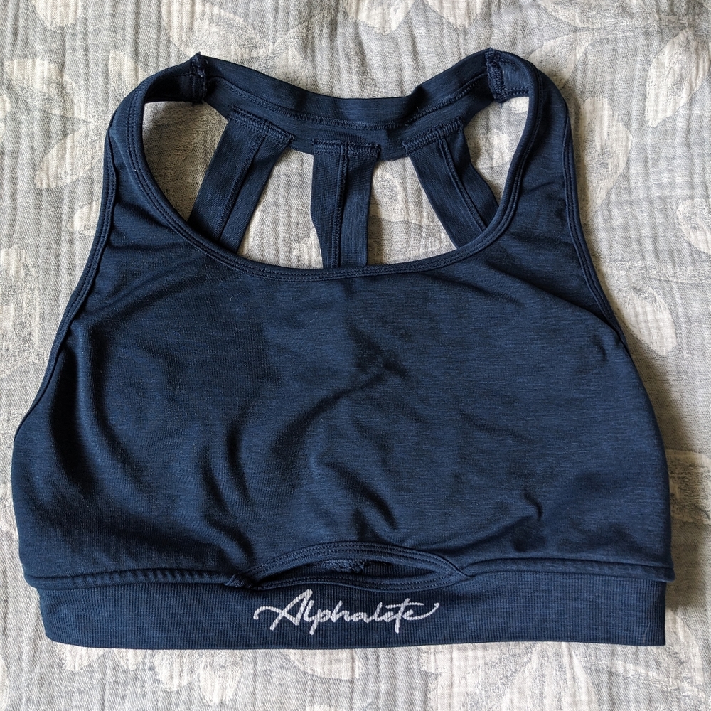 Alphalete sports bra medium